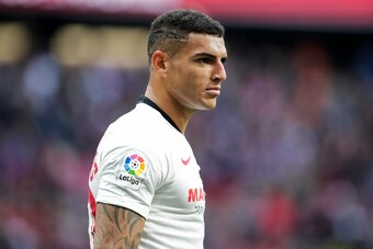 MADRID, SPAIN - MARCH 7: Diego Carlos of Sevilla FC during the La Liga Santander  match between Atletico Madrid v Sevilla at the Estadio Wanda Metropolitano on March 7, 2020 in Madrid Spain (Photo by David S. Bustamante/Soccrates/Getty Images)
