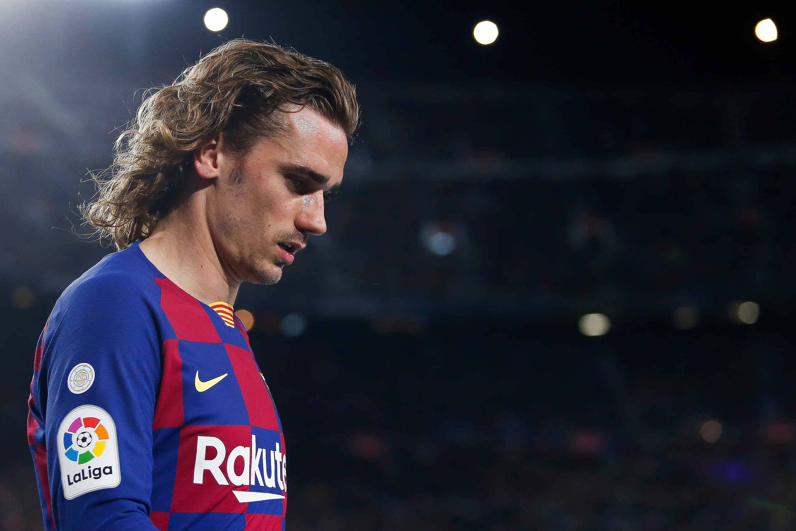 BARCELONA, SPAIN - MARCH 07: Antoine Griezmann of FC Barcelona gestures during the Liga match between FC Barcelona and Real Sociedad at Camp Nou on March 07, 2020 in Barcelona, Spain. (Photo by Eric Alonso/MB Media/Getty Images)