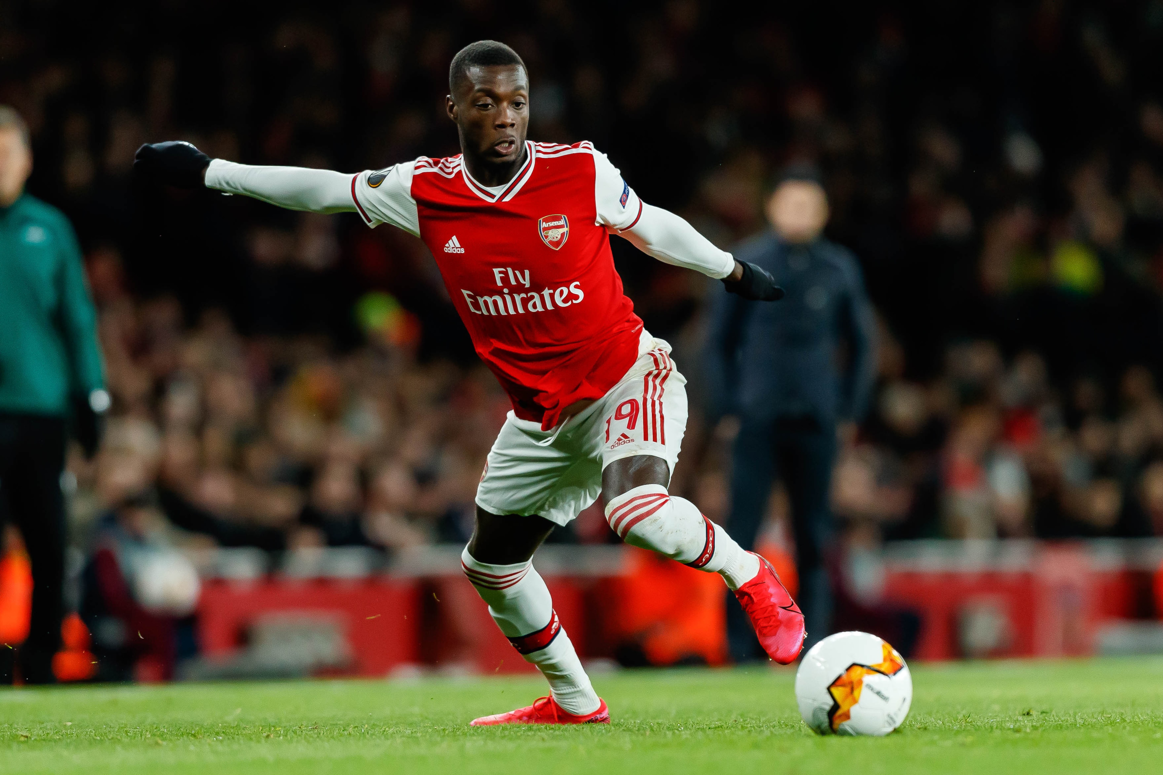 LONDON, ENGLAND - FEBRUARY 27: (BILD ZEITUNG OUT) Nicolas Pepe of Arsenal FC controls the ball during the UEFA Europa League round of 32 second leg match between Arsenal FC and Olympiacos FC at Emirates Stadium on February 27, 2020 in London, United Kingd