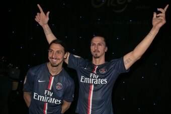 PARIS, FRANCE - FEBRUARY 09:  Paris Saint Germain player Zlatan Ibrahimovic unveils his waxwork at Musee Grevin on February 9, 2015 in Paris, France.  (Photo by Marc Piasecki/Getty Images)