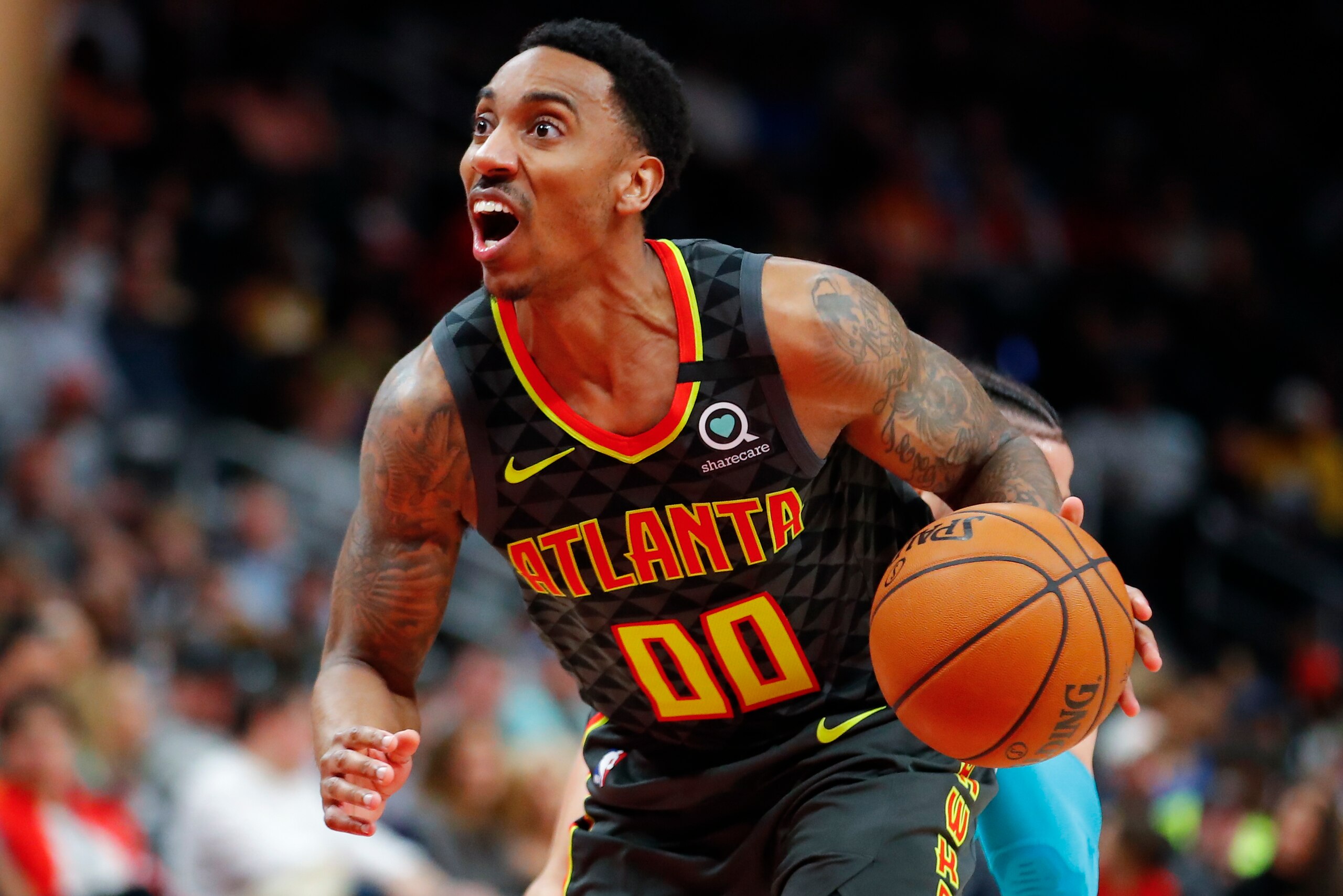 ATLANTA, GA - MARCH 09: Jeff Teague #00 of the Atlanta Hawks drives to the basket during the second half of an NBA game against the Charlotte Hornets at State Farm Arena on March 9, 2020 in Atlanta, Georgia. NOTE TO USER: User expressly acknowledges and a ATLANTA, GA - MARCH 09: Jeff Teague #00 of the Atlanta Hawks drives to the basket during the second half of an NBA game against the Charlotte Hornets at State Farm Arena on March 9, 2020 in Atlanta, Georgia. NOTE TO USER: User expressly acknowledges and a
