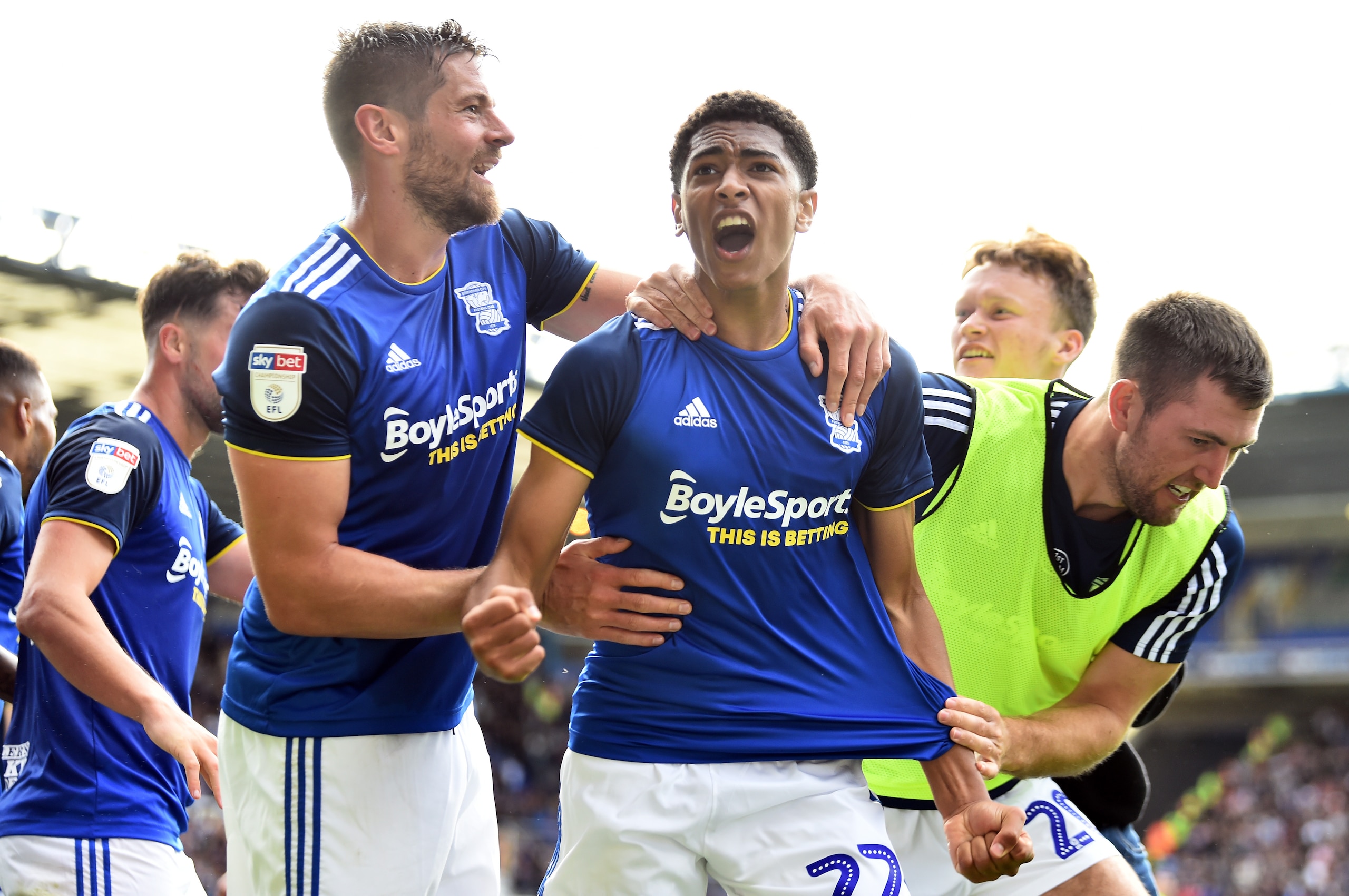 BIRMINGHAM, ENGLAND - AUGUST 31: Jude Bellingham of Birmingham City celebrates after he scores their second goal during the Sky Bet Championship match between Birmingham City and Stoke City at St Andrew's Trillion Trophy Stadium on August 31, 2019 in Birm