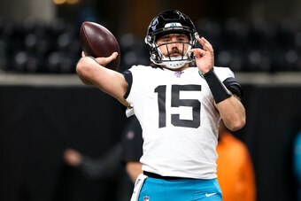 ATLANTA, GA - DECEMBER 22: Gardner Minshew II #15 of the Jacksonville Jaguars looks to pass prior to a game against the Atlanta Falconsnat Mercedes-Benz Stadium on December 22, 2019 in Atlanta, Georgia. (Photo by Carmen Mandato/Getty Images)