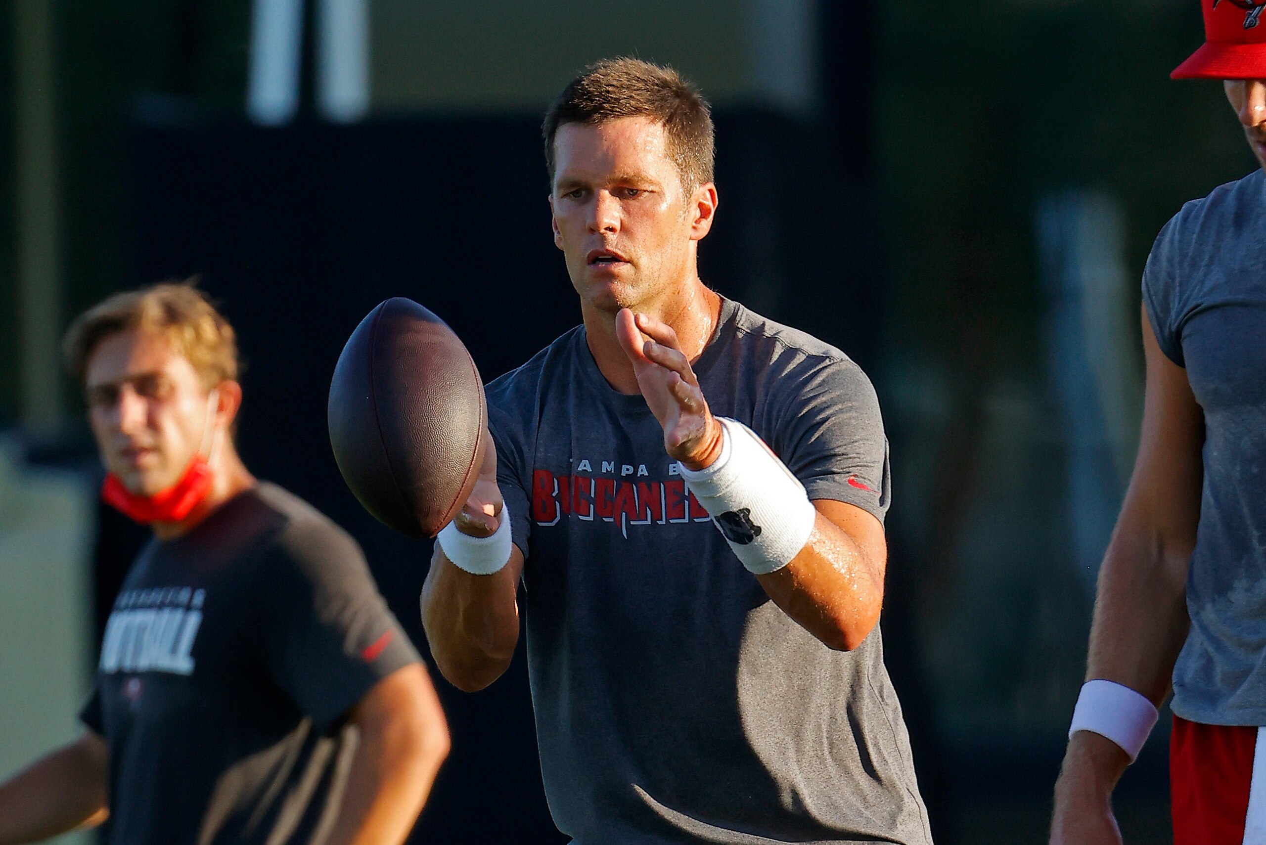 Arians has told reporters that Brady is picking up the Buccaneers offense quickly, a task made easier by having quarterbacks who have previously played for Arians around the team to help Brady decipher the playbook.