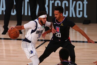 Seth Curry and a handful of other Mavs came up big in Game 2.