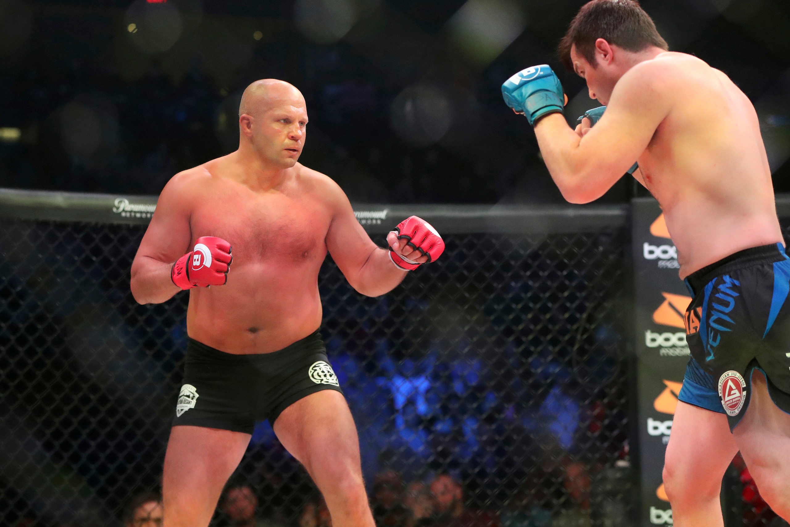Fedor Emelianenko (left) defeated Chael Sonnen in 2018