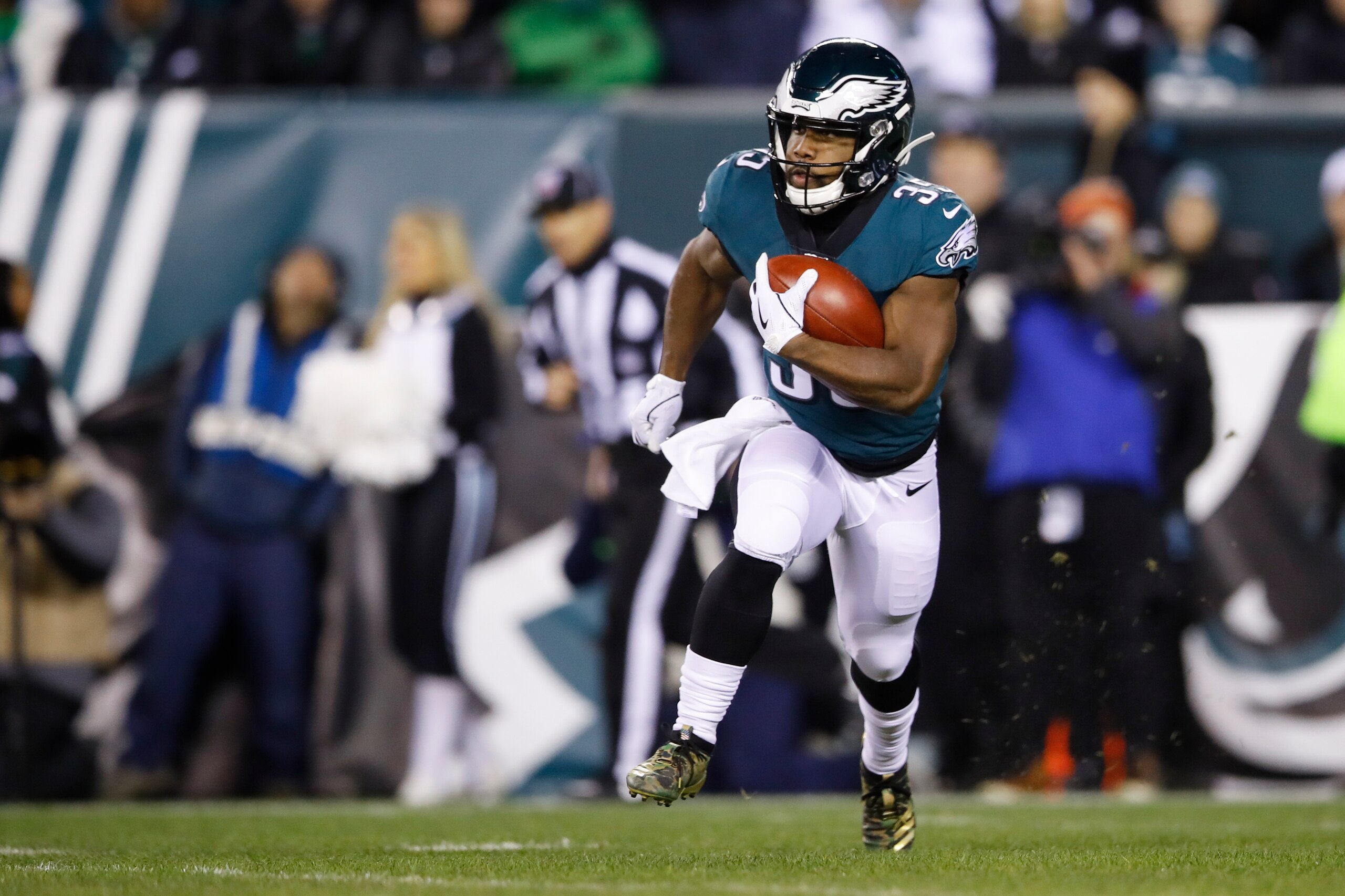 Boston Scott's pass-catching prowess made him a terrific fantasy option during 2019's closing weeks. Boston Scott's pass-catching prowess made him a terrific fantasy option during 2019's closing weeks.