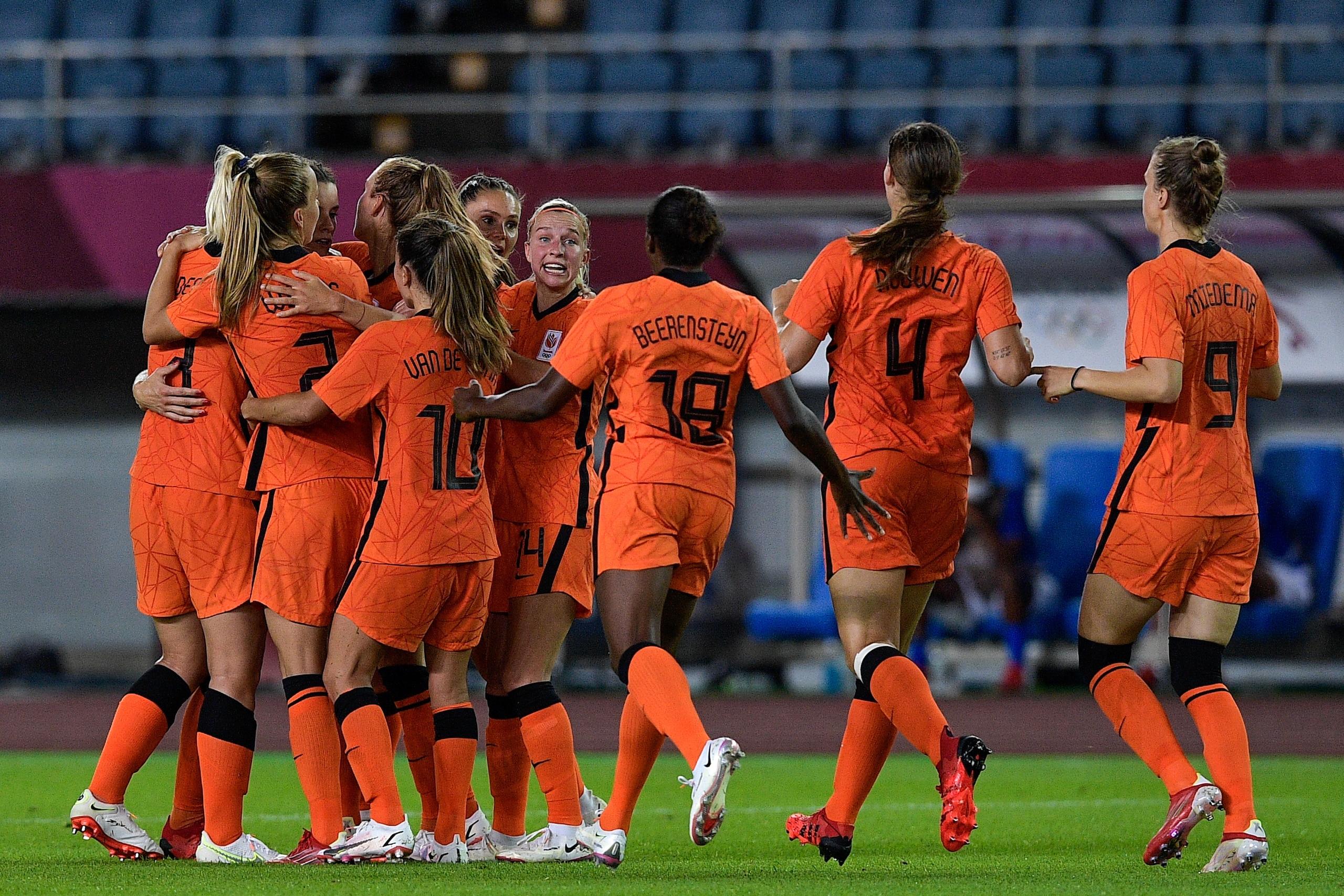 RIFU, JAPAN - JULY 24: Lynn Wilms of the Netherlands, Danielle van de Donk of the Netherlands, Dominique Janssen of the Netherlands, Jackie Groenen of the Netherlands, Lineth Beerensteyn of the Netherlands, Aniek Nouwen of the Netherlands celebrate after 
