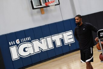 WALNUT CREEK, CA - SEPTEMBER 15:  Jason Hart of Team Ignite looks on during an NBA G League Practice and Scrimmage on September 15, 2021 at Ultimate Fieldhouse in Walnut Creek, California. NOTE TO USER: User expressly acknowledges and agrees that, by down
