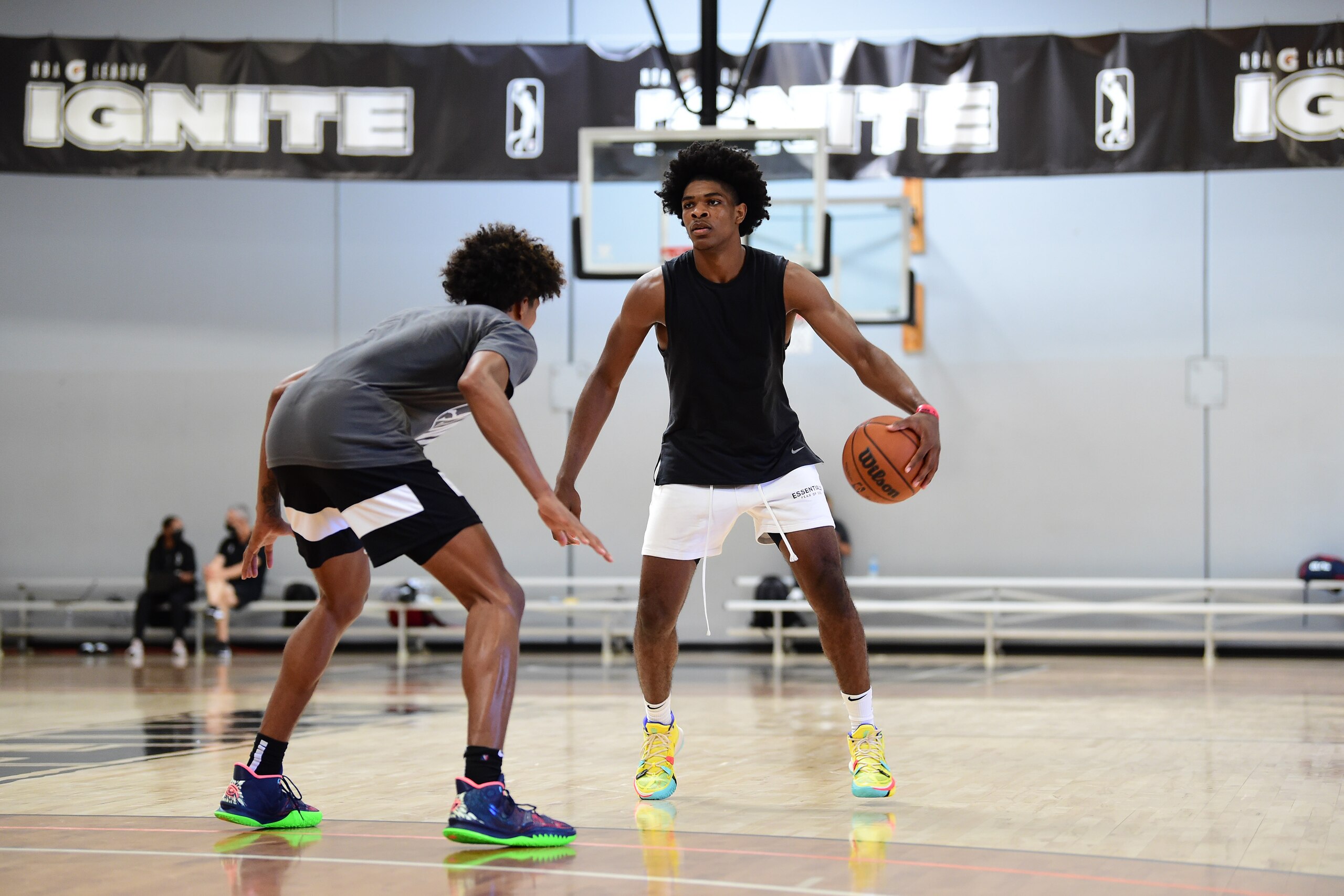 WALNUT CREEK, CA - SEPTEMBER 15: Scoot Henderson of Team Ignite handles the ball during an NBA G League Practice and Scrimmage on September 15, 2021 at Ultimate Fieldhouse in Walnut Creek, California. NOTE TO USER: User expressly acknowledges and agrees t