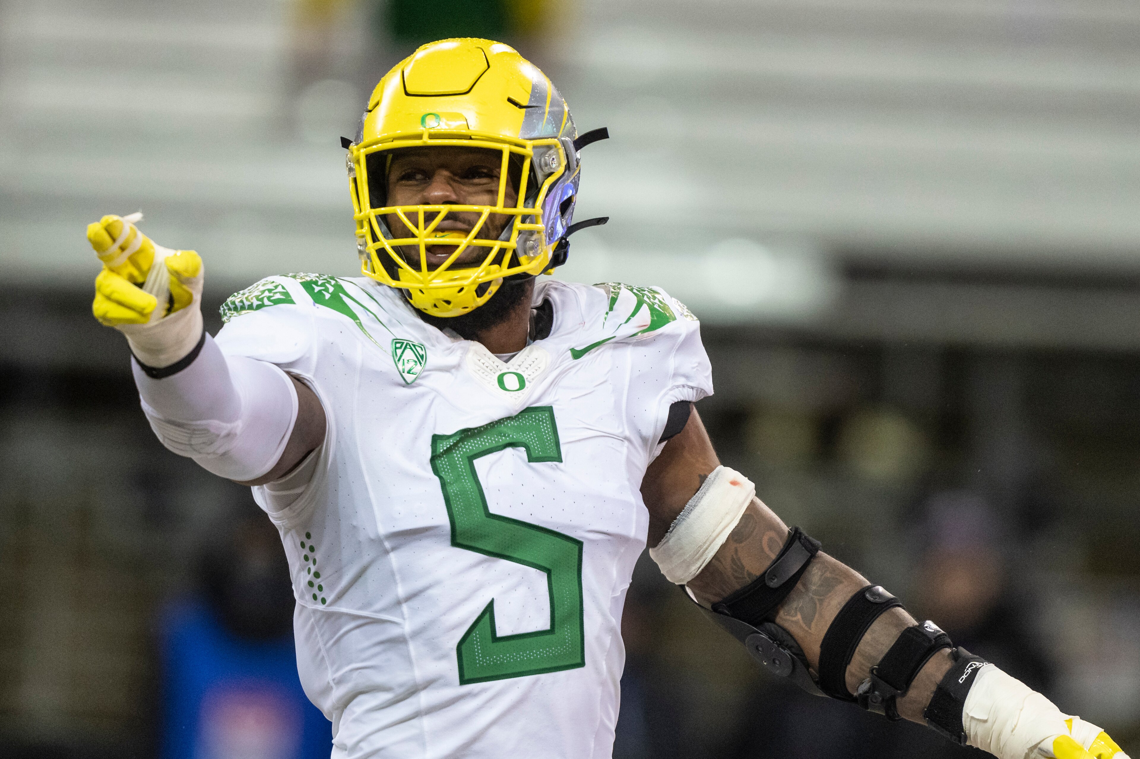 Oregon's Kayvon Thibodeaux Oregon's Kayvon Thibodeaux