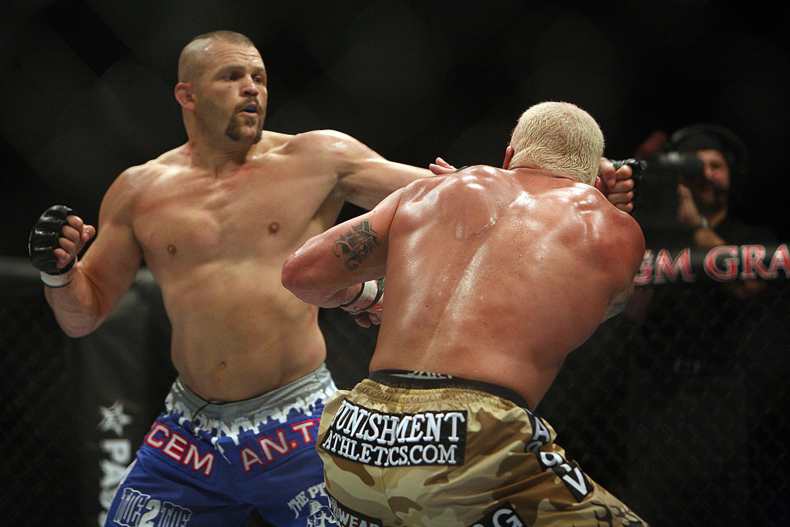 Liddell (left) and Ortiz