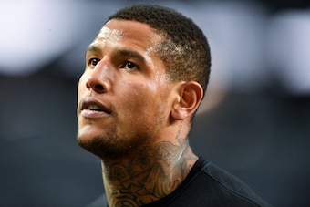 LAS VEGAS, NEVADA - JANUARY 09:  Tight end Darren Waller #83 of the Las Vegas Raiders warms up before a game against the Los Angeles Chargers at Allegiant Stadium on January 09, 2022 in Las Vegas, Nevada. The Raiders defeated the Chargers 35-32 in overtim