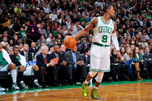 BOSTON, MA - JANUARY 24: Rajon Rondo #9 of the Boston Celtics controls the ball against the New York Knicks on January 24, 2013 at the TD Garden in Boston, Massachusetts.  NOTE TO USER: User expressly acknowledges and agrees that, by downloading and or using this photograph, user is consenting to the terms and conditions of the Getty Images License Agreement. Mandatory Copyright Notice: Copyright 2013 NBAE  (Photo by Brian Babineau/NBAE via Getty Images)