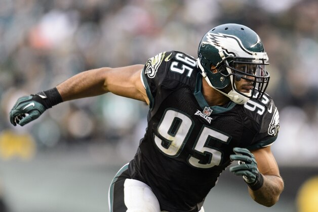 Dec 1, 2013; Philadelphia, PA, USA; Philadelphia Eagles linebacker Mychal Kendricks (95) rushes the passer during the fourth quarter against the Arizona Cardinals at Lincoln Financial Field. The Eagles defeated the Cardinals 24-21. Mandatory Credit: Howard Smith-USA TODAY Sports