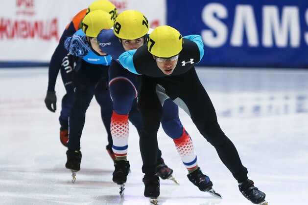 KOLOMNA, RUSSIA - NOVEMBER 17:  J.R. Celski of the United States leads the group during the Men's 1000m Semifinal during day four of the Samsung ISU Short Track World Cup on November 17, 2013 in Kolomna, Russia.  (Photo by Oleg Nikishin/Getty Images)