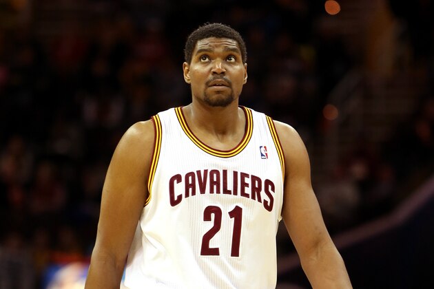CLEVELAND, OH - DECEMBER 26:  Andrew Bynum #21 of the Cleveland Cavaliers looks on during the game against the Atlanta Hawks at Quicken Loans Arena on December 26, 2013 in Cleveland, Ohio.  NOTE TO USER: User expressly acknowledges and agrees that, by downloading and/or using this photograph, user is consenting to the terms and conditions of the Getty Images License Agreement.  (Photo by Mike Lawrie/Getty Images)