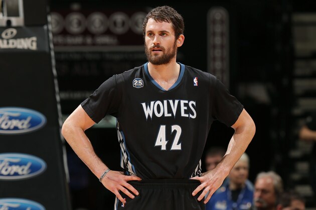 MINNEAPOLIS, MN - NOVEMBER 27:  Kevin Love #42 of the Minnesota Timberwolves stands on the court against the Denver Nuggets on November 27, 2013 at Target Center in Minneapolis, Minnesota. NOTE TO USER: User expressly acknowledges and agrees that, by downloading and or using this Photograph, user is consenting to the terms and conditions of the Getty Images License Agreement. Mandatory Copyright Notice: Copyright 2013 NBAE (Photo by Jordan Johnson/NBAE via Getty Images)