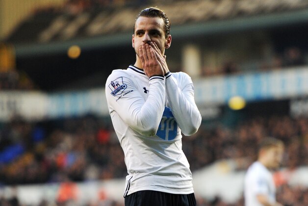 LONDON, ENGLAND - DECEMBER 26:  Roberto Soldado of Spurs reacts after a missed chance on goal during the Barclays Premier League match between Tottenham Hotspur and West Bromwich Albion on December 26 2013 in London, England.  (Photo by Steve Bardens/Getty Images)