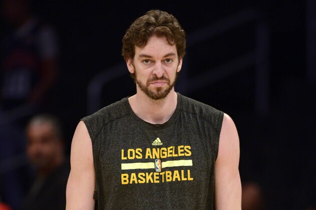 Jan 5, 2014; Los Angeles, CA, USA; Los Angeles Lakers center Pau Gasol (16) warms up prior to the game against the Denver Nuggets at Staples Center. Mandatory Credit: Kelvin Kuo-USA TODAY Sports Jan 5, 2014; Los Angeles, CA, USA; Los Angeles Lakers center Pau Gasol (16) warms up prior to the game against the Denver Nuggets at Staples Center. Mandatory Credit: Kelvin Kuo-USA TODAY Sports