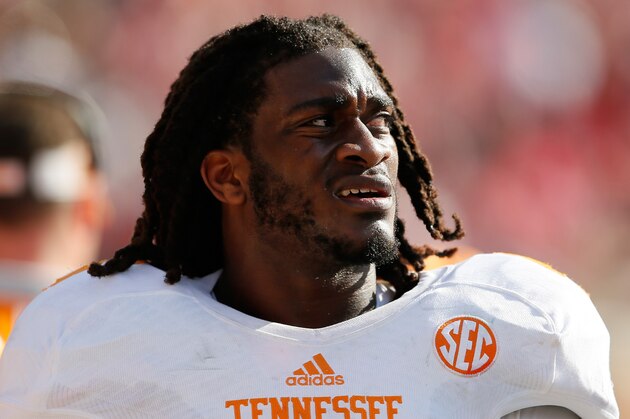 TUSCALOOSA, AL - OCTOBER 26:  A.J. Johnson #45 of the Tennessee Volunteers against the Alabama Crimson Tide at Bryant-Denny Stadium on October 26, 2013 in Tuscaloosa, Alabama.  (Photo by Kevin C. Cox/Getty Images)
