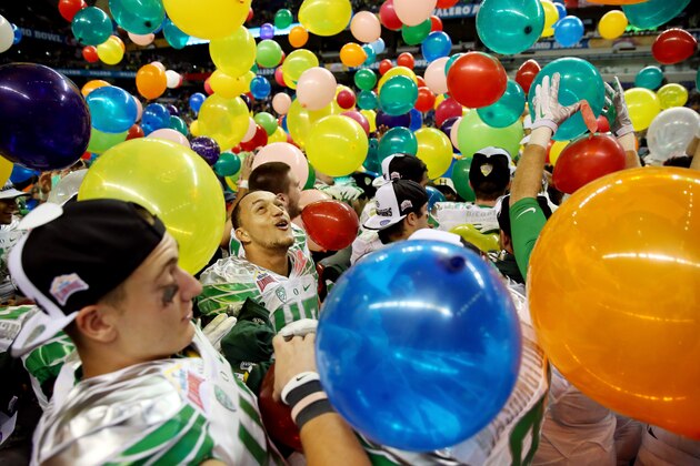 SAN ANTONIO, TX - DECEMBER 30:  Linebacker Rodney Hardrick #48 of the Oregon Ducks celebrates on the field after defeating the Texas Longhorns 30-7 in the Valero Alamo Bowl at the Alamodome on December 30, 2013 in San Antonio, Texas.  (Photo by Ronald Martinez/Getty Images)