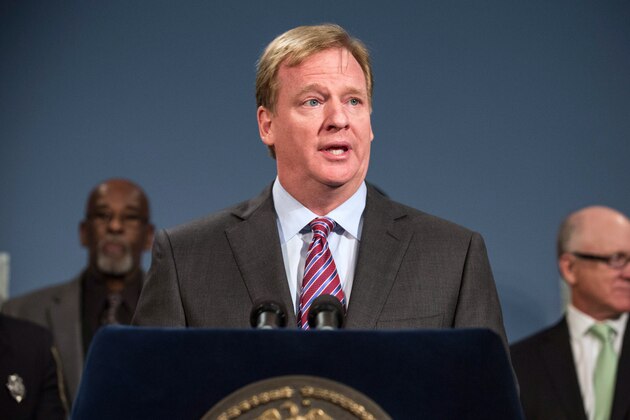 NEW YORK, NY - OCTOBER 10:  The National Football League's (NFL) commissioner Roger Goodell speaks at a press conference held by New York City Mayor Michael Bloomberg, regarding Super Bowl XLVIII, which New York and New Jersey will host at MetLife Stadium on February 2, 2014 in East Rutherford, New Jersey, on October 10, 2013 in New York City.  Goodell was joined by Mayor Bloomberg, co-chairmen of the NY/NJ Super Bowl Host Committee, and various city officials.  (Photo by Andrew Burton/Getty Images)