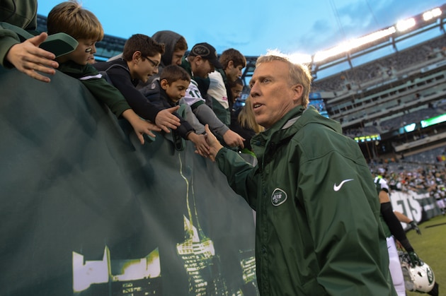 EAST RUTHERFORD, NJ - DECEMBER 22: General Manager John Idzik shakes hands with fans at the end of the game against the Cleveland Browns at MetLife Stadium on December 22, 2013 in East Rutherford, New Jersey. (Photo by Ron Antonelli/Getty Images) EAST RUTHERFORD, NJ - DECEMBER 22: General Manager John Idzik shakes hands with fans at the end of the game against the Cleveland Browns at MetLife Stadium on December 22, 2013 in East Rutherford, New Jersey. (Photo by Ron Antonelli/Getty Images)