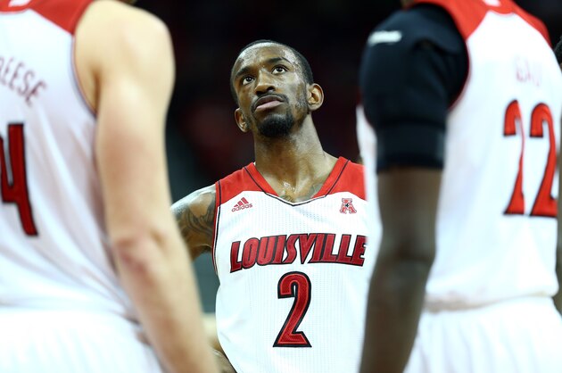LOUISVILLE, KY - DECEMBER 04:  Russ Smith #2 of the Louisville Cardinals waits to shoot free throws  during the game against the Missouri-Kansas City Kangaroos at KFC YUM! Center on December 4, 2013 in Louisville, Kentucky.  (Photo by Andy Lyons/Getty Images)