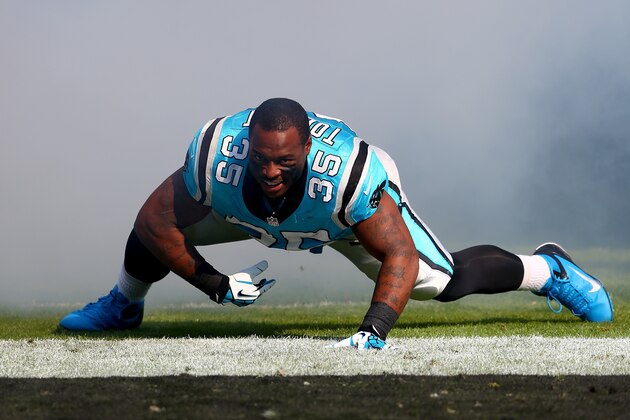 CHARLOTTE, NC - NOVEMBER 03:  Mike Tolbert #35 of the Carolina Panthers during their game at Bank of America Stadium on November 3, 2013 in Charlotte, North Carolina.  (Photo by Streeter Lecka/Getty Images)