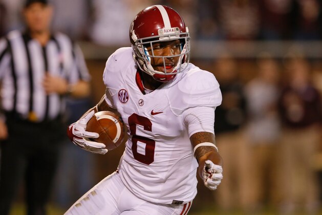 STARKVILLE, MS - NOVEMBER 16: Ha Ha Clinton-Dix #6 of the Alabama Crimson Tide intercepts a touchdown reception intended for Jameon Lewis #4 of the Mississippi State Bulldogs at Davis Wade Stadium on November 16, 2013 in Starkville, Mississippi. (Photo by Kevin C. Cox/Getty Images) STARKVILLE, MS - NOVEMBER 16: Ha Ha Clinton-Dix #6 of the Alabama Crimson Tide intercepts a touchdown reception intended for Jameon Lewis #4 of the Mississippi State Bulldogs at Davis Wade Stadium on November 16, 2013 in Starkville, Mississippi. (Photo by Kevin C. Cox/Getty Images)