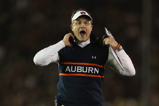 PASADENA, CA - JANUARY 06:  Auburn Tigers head coach Gus Malzahn reacts on the sideline during the 2014 Vizio BCS National Championship Game against the Florida State Seminoles at the Rose Bowl on January 6, 2014 in Pasadena, California.  (Photo by Jeff Gross/Getty Images)