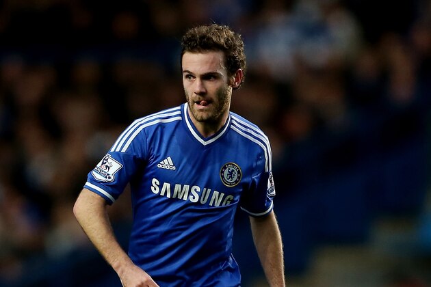 LONDON, ENGLAND - DECEMBER 14: Juan Mata of Chelsea during the Barclays Premier League match between Chelsea and Crystal Palace at Stamford Bridge on December 14, 2013 in London, England. (Photo by Scott Heavey/Getty Images)