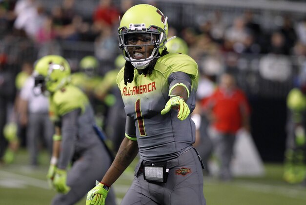 Jan 2, 2014; St. Petersburg, FL, USA; Team Nitro wide receiver Ermon Lane (1) during the first half in the Under Armour All America football game at Tropicana Field. Mandatory Credit: Kim Klement-USA TODAY Sports