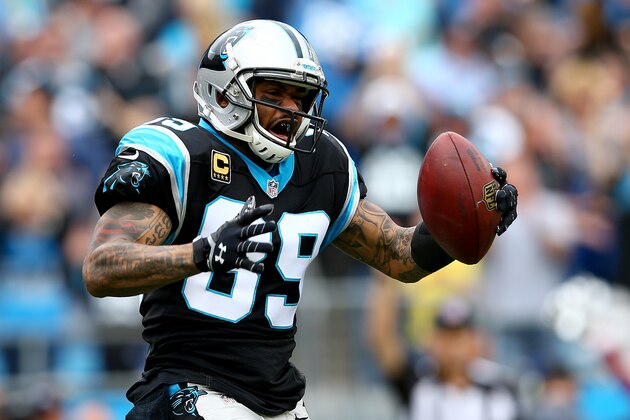 CHARLOTTE, NC - DECEMBER 22:  Steve Smith #89 of the Carolina Panthers reacts after a play during their game against the New Orleans Saints at Bank of America Stadium on December 22, 2013 in Charlotte, North Carolina.  (Photo by Streeter Lecka/Getty Images)