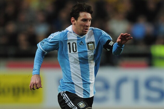 STOCKHOLM, SWEDEN - FEBRUARY 06:  Lionel Messi of Argentina in action during the International Friendly match between Sweden and Argentina at the Friends Arena on February 6, 2013 in Stockholm, Sweden.  (Photo by Jamie McDonald/Getty Images)