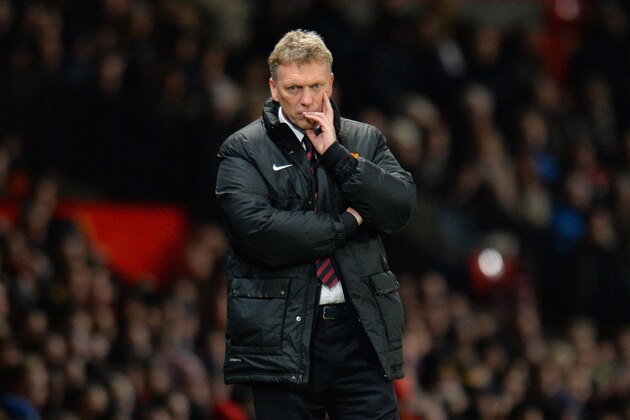 MANCHESTER, ENGLAND - JANUARY 11:  Manchester United Manager David Moyes looks on during the Barclays Premier League match between Manchester United and Swansea City at Old Trafford on January 11, 2014 in Manchester, England.  (Photo by Shaun Botterill/Getty Images)