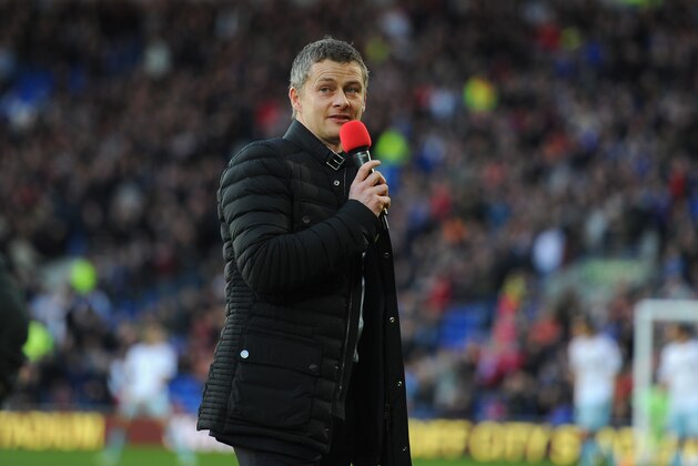 CARDIFF, WALES - JANUARY 11:  New Cardiff manager Ole Gunnar Solskjaer adresses the crowd before the Barclays Premier League match between Cardiff City and West Ham United at Cardiff City Stadium on January 11, 2014 in Cardiff, Wales.  (Photo by Stu Forster/Getty Images)