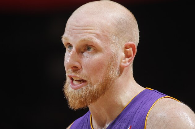 OAKLAND, CA - DECEMBER 21: Chris Kaman #9 of the Los Angeles Lakers during a game against the Golden State Warriors on December 21, 2013 at Oracle Arena in Oakland, California. NOTE TO USER: User expressly acknowledges and agrees that, by downloading and or using this photograph, user is consenting to the terms and conditions of Getty Images License Agreement. Mandatory Copyright Notice: Copyright 2013 NBAE (Photo by Rocky Widner/NBAE via Getty Images)