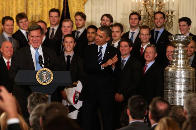 WASHINGTON, DC - NOVEMBER 4: Rocky Wirtz speaks next to President Barack Obama during a meeting with the Chicago Blackhawks in the East Room of the White House on November 4, 2013 in Washington, DC. The Chicago Blackhawks are visiting the capital as the 2013 Stanley Cup Champions. (Chase Agnello-Dean/NHLI via Getty Images)