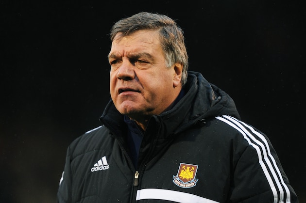 LONDON, ENGLAND - JANUARY 01:  Sam Allardyce the West Ham manager looks on during the Barclays Premier League match between Fulham and West Ham United at Craven Cottage on January 1, 2014 in London, England.  (Photo by Steve Bardens/Getty Images)