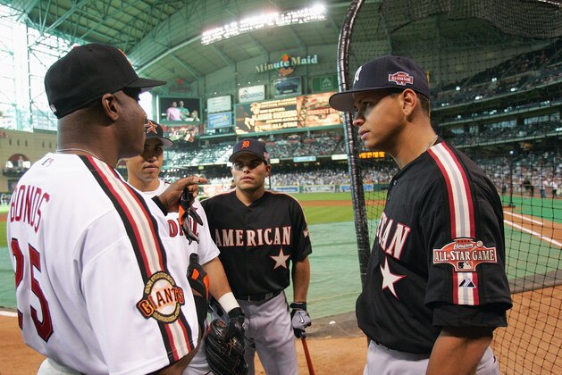 HOUSTON - JULY 12:  (L-R) National League All-Stars Barry Bonds of the San Francisco Giants, Carlos Beltran of the Houston Astros, talks with American League All-Stars Ivan Rodriguez of the Detroit Tigers and Alex Rodriguez of the New York Yankees before the Major League Baseball Century 21 Home Run Derby at Minute Maid Park on July 12, 2004 in Houston, Texas.  (Photo by Jed Jacobsohn/Getty Images)