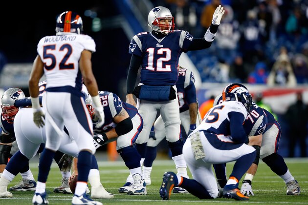 FOXBORO, MA - NOVEMBER 24:  Quarterback Tom Brady #12 of the New England Patriots calls a play against the Denver Broncos during a game at Gillette Stadium on November 24, 2013 in Foxboro, Massachusetts.  (Photo by Jared Wickerham/Getty Images)