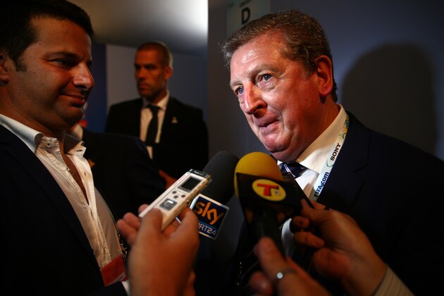 COSTA DO SAUIPE, BRAZIL - DECEMBER 06:  England manager Roy Hodgson speaks to members of the media after the Final Draw for the 2014 FIFA World Cup Brazil at Costa do Sauipe Resort on December 6, 2013 in Costa do Sauipe, Bahia, Brazil.  (Photo by Clive Mason/Getty Images)