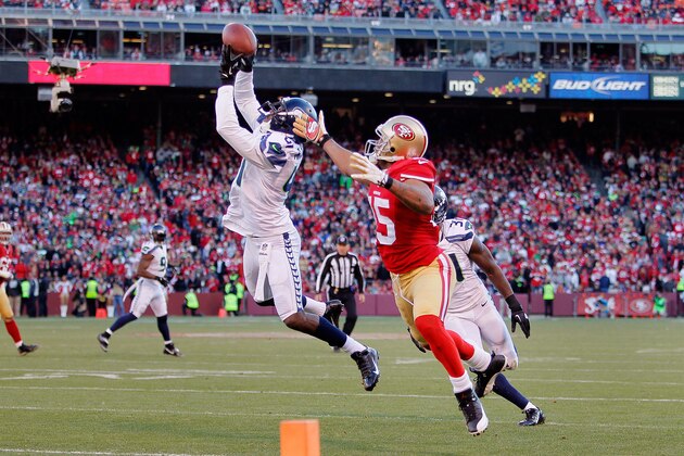 SAN FRANCISCO, CA - DECEMBER 08:  Byron Maxwell #41 of the Seattle Seahawks intercepts a pass intended for Michael Crabtree #15 of the San Francisco 49ers at the one yard line in the third quarter on December 8, 2013 at Candlestick Park in San Francisco, California.  The 49ers won 19-17.  (Photo by Brian Bahr/Getty Images)