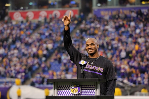 MINNEAPOLIS, MN - DECEMBER 29:  Adrian Peterson #28 of the Minnesota Vikings speaks to the crowd after the last game at the Metrodome against the Detroit Lions on December 29, 2013 at Mall of America Field at the Hubert H. Humphrey Metrodome in Minneapolis, Minnesota. (Photo by Adam Bettcher/Getty Images)