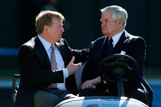 CHARLOTTE, NC - JANUARY 12: NFL commissioner Roger Goodell speaks with Carolina Panthers owner Jerry Richardson prior to the NFC Divisional Playoff Game against the San Francisco 49ers at Bank of America Stadium on January 12, 2014 in Charlotte, North Carolina. (Photo by Kevin C. Cox/Getty Images) CHARLOTTE, NC - JANUARY 12: NFL commissioner Roger Goodell speaks with Carolina Panthers owner Jerry Richardson prior to the NFC Divisional Playoff Game against the San Francisco 49ers at Bank of America Stadium on January 12, 2014 in Charlotte, North Carolina. (Photo by Kevin C. Cox/Getty Images)