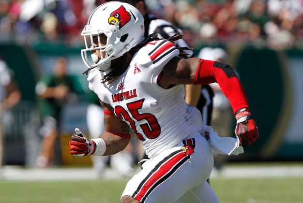 Oct 26, 2013; Tampa, FL, USA; Louisville Cardinals safety Calvin Pryor (25) rushes against the South Florida Bulls during the second half at Raymond James Stadium. Mandatory Credit: Kim Klement-USA TODAY Sports