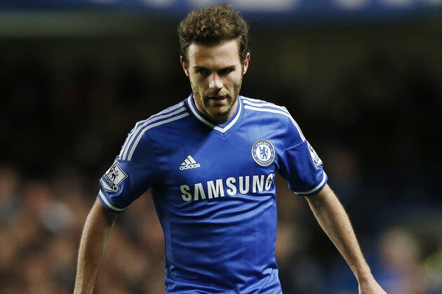Chelsea's Juan Mata plays against Crystal Palace during their English Premier League soccer match at Stamford Bridge, London, Saturday, Dec. 14, 2013. (AP Photo/Sang Tan)