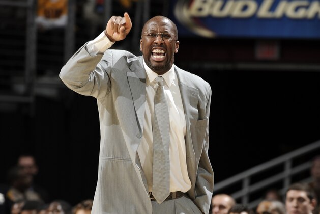 CLEVELAND, OH - JANUARY 20:  Head coach Mike Brown of the Cleveland Cavaliers calls out the play in the game against the Dallas Mavericks at The Quicken Loans Arena on January 20, 2014 in Cleveland, Ohio. NOTE TO USER: User expressly acknowledges and agrees that, by downloading and/or using this Photograph, user is consenting to the terms and conditions of the Getty Images License Agreement. Mandatory Copyright Notice: Copyright 2014 NBAE (Photo by David Liam Kyle/NBAE via Getty Images)